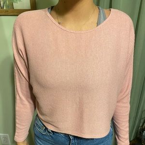 Longsleeved crop top, peach, forever 21, medium, in good condition